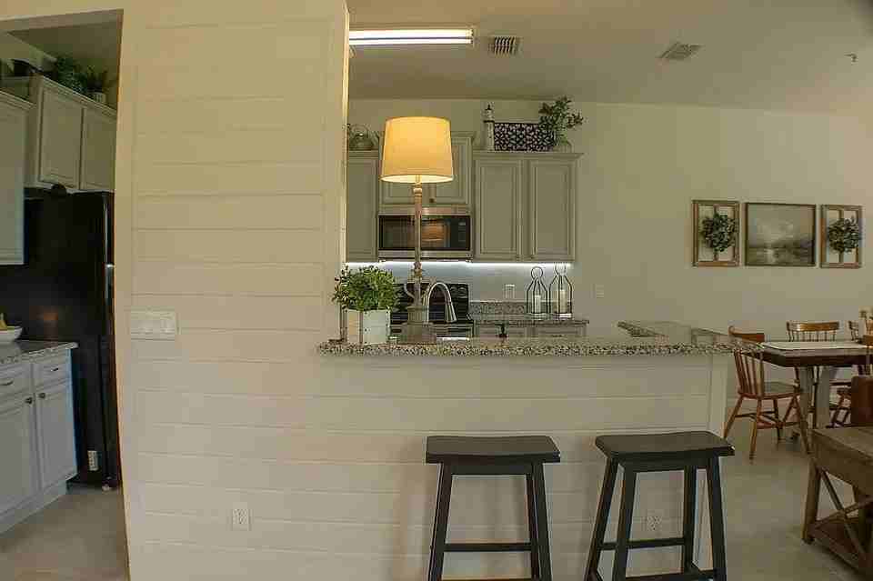 2341 Betsy Ross Ln UNIT 19-C - Photo 3 of 20