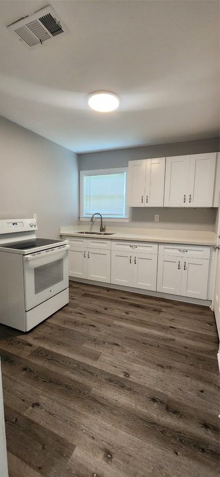 128 Huisache St #128 - Photo 6 of 23