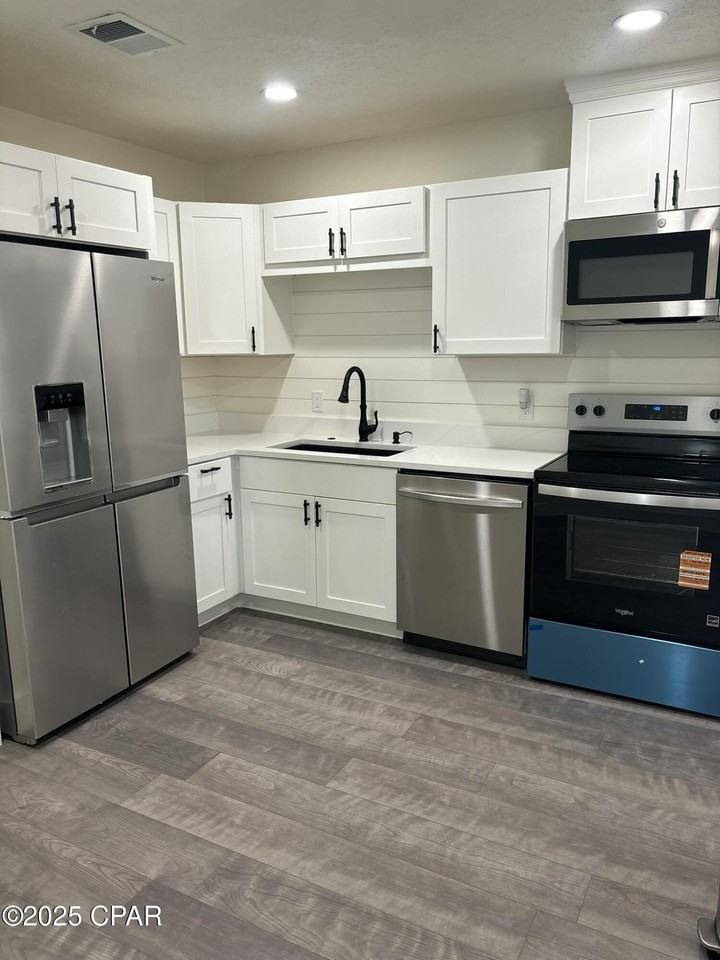 2809 Lagoon Knoll Drive #2809A - Photo 3 of 11