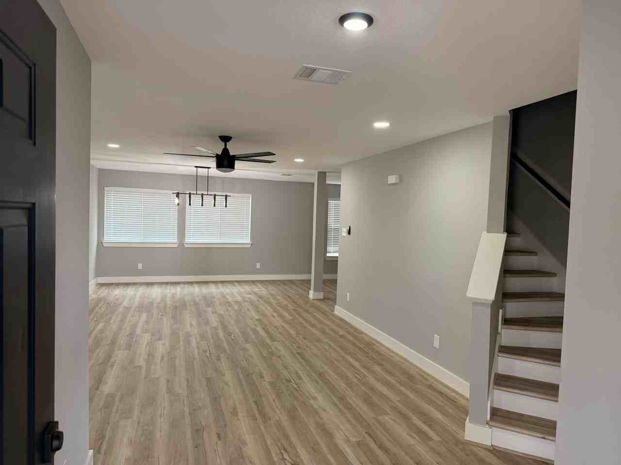 10651 Cobblecreek Way - Photo 2 of 37