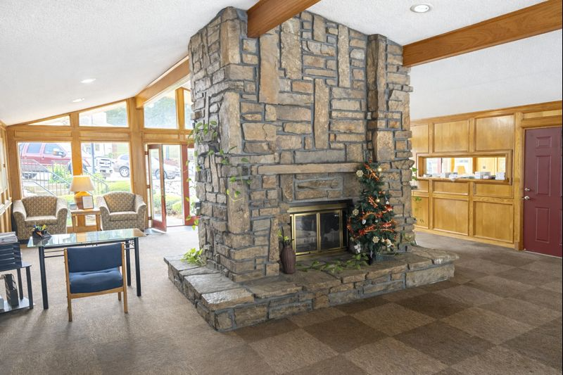 410 Oakwood Ave #12 - Photo 6 of 12