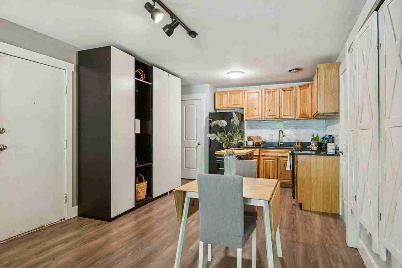 127 S 800 E, Unit 16 - Photo 3 of 13