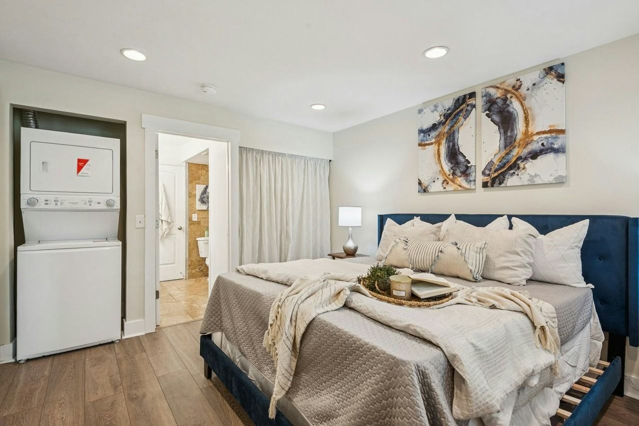 127 S 800 E, Unit 16 - Photo 4 of 13