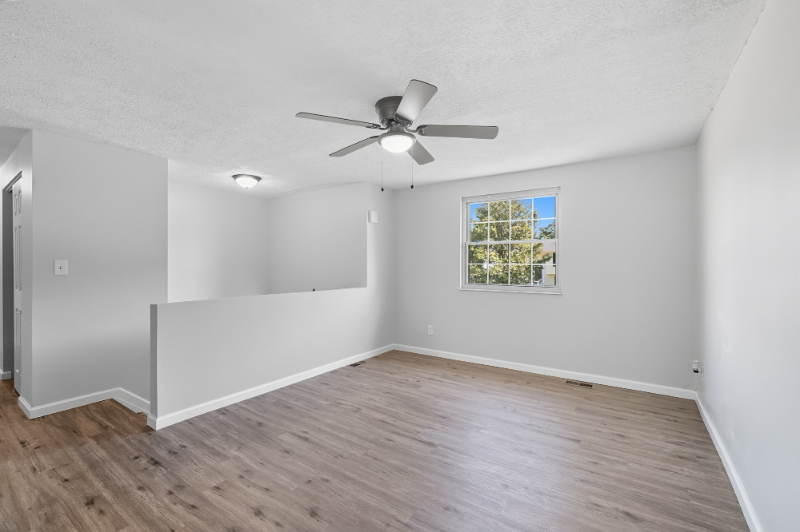 7 Waterside Way - Photo 5 of 20