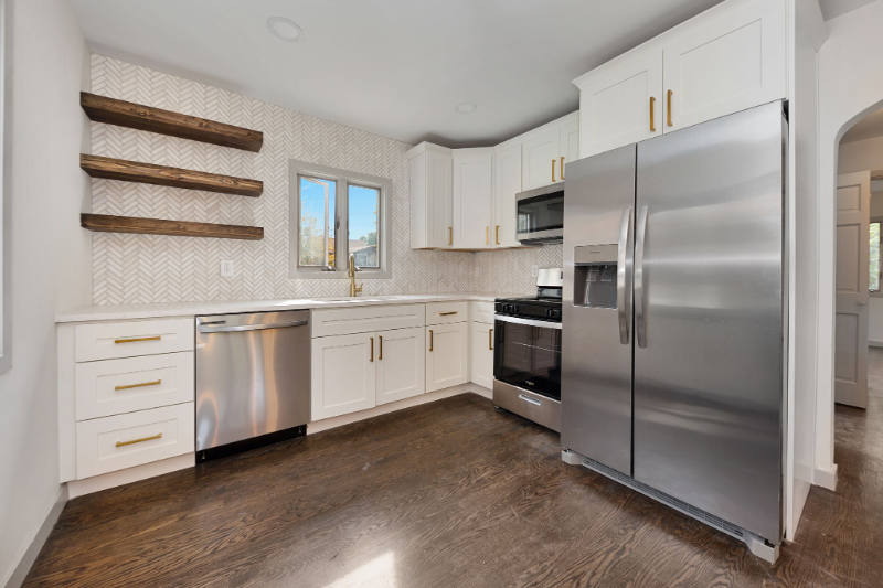 108 Kennedy Rd - Photo 7 of 20