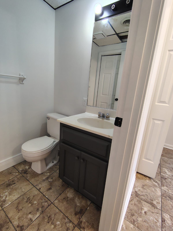 704 S 2nd St #3 - Photo 6 of 15