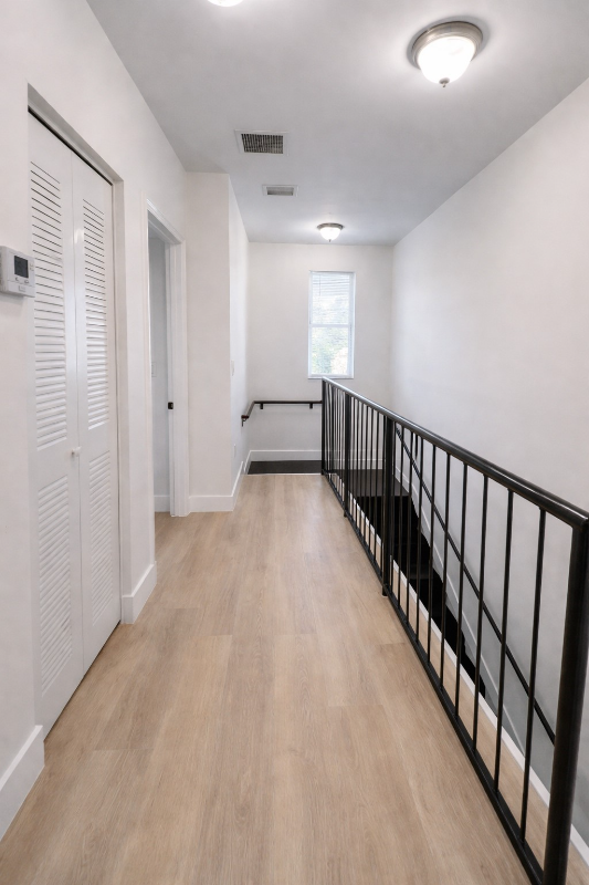 720 Nwstreet #02 - Photo 2 of 7