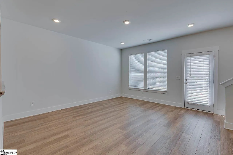 103 Shallons Dr - Photo 7 of 18