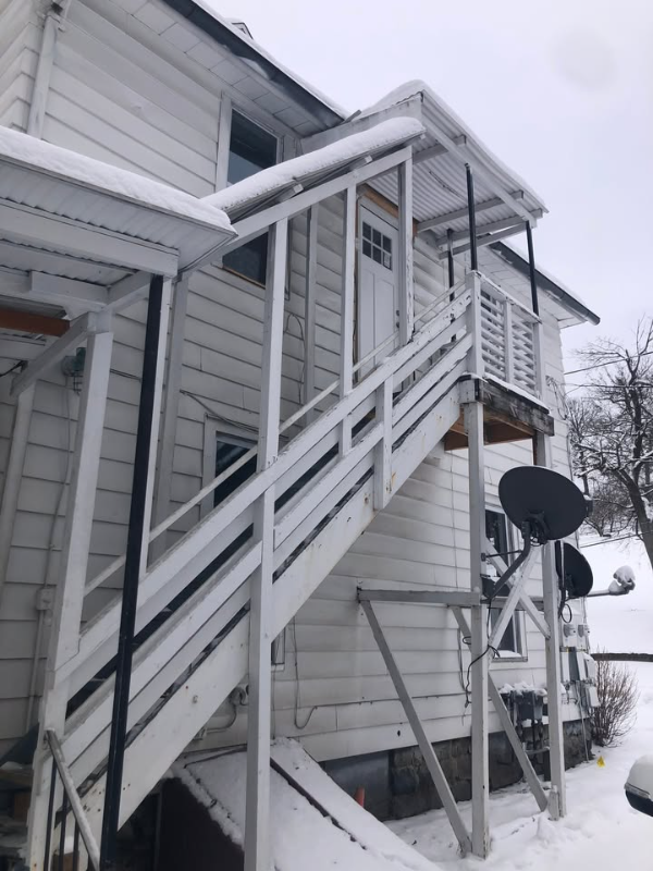 1304 Forbes St #2 - Photo 2 of 12