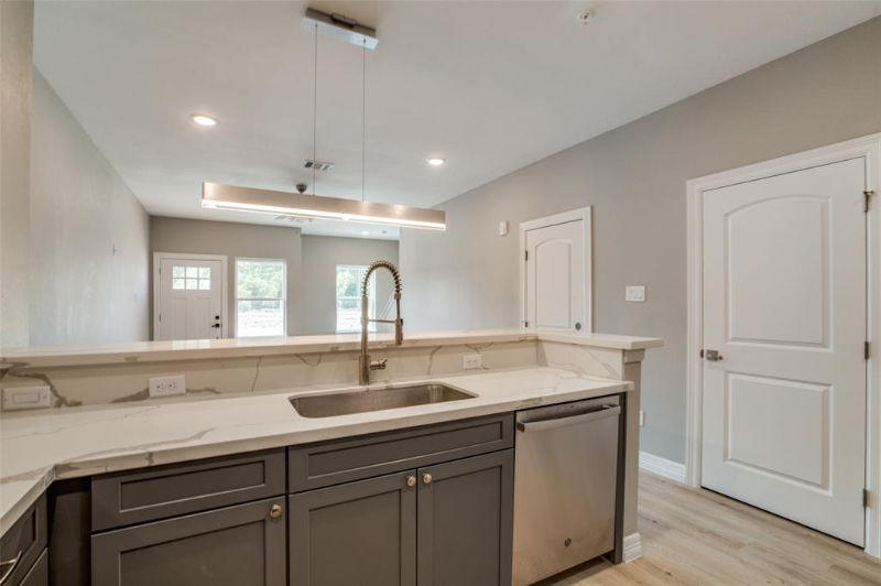 5262 Ella Blvd #601B - Photo 6 of 16