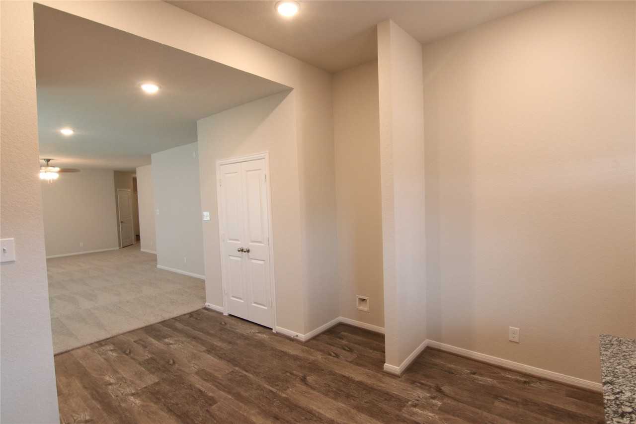 24010 Farmstead Dr #24010 - Photo 4 of 25