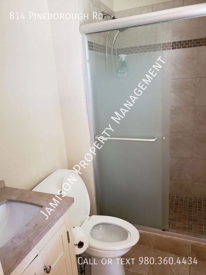 814 Pineborough Rd - Photo 6 of 12