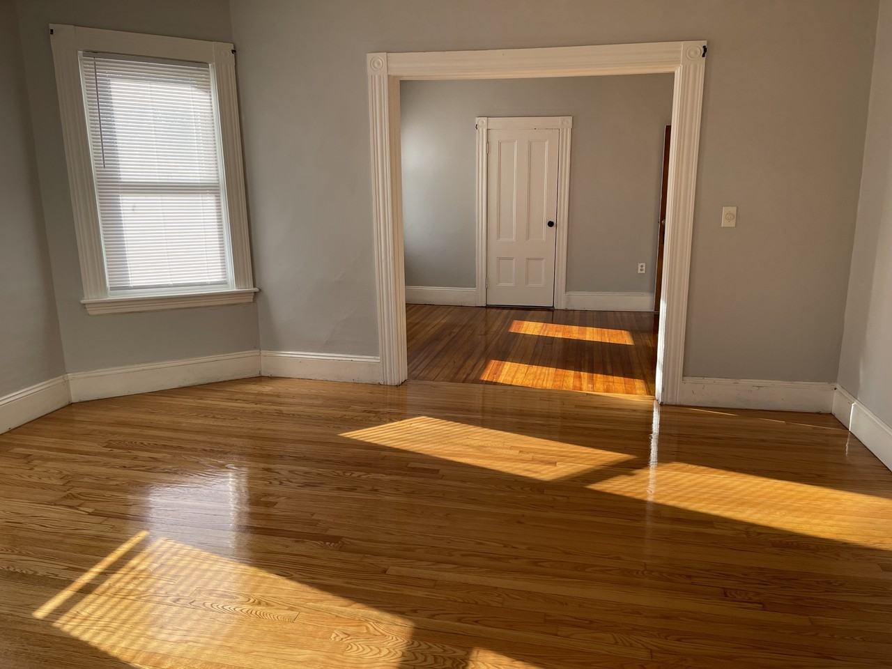 48 Hodges Ave #2ndFL - Photo 2 of 11