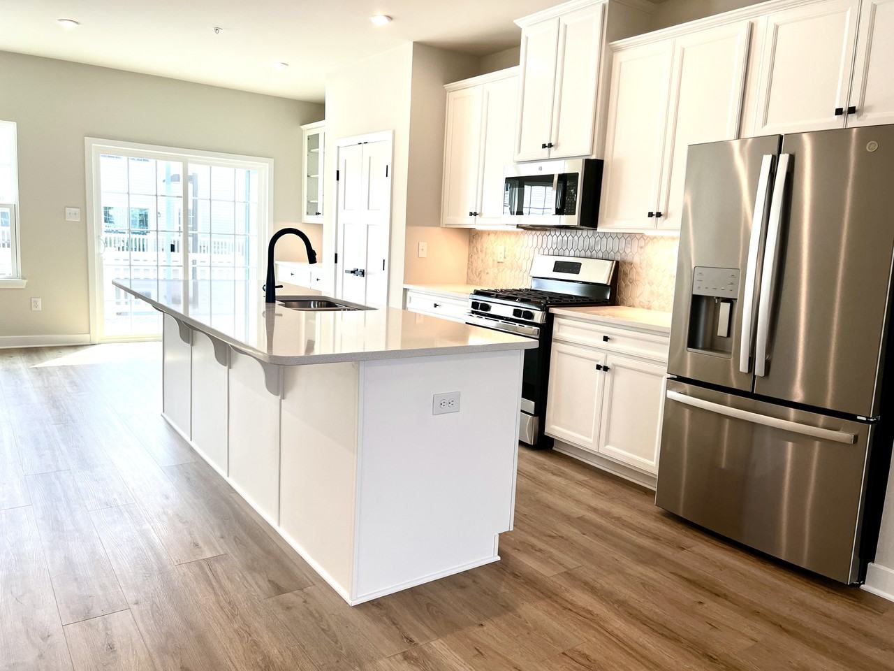 32 Indian Field Ln #1 - Photo 3 of 17