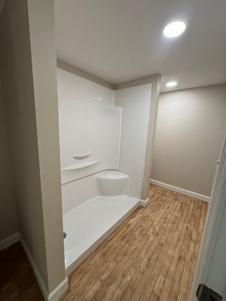 29 Fairview Ave #NA - Photo 3 of 8