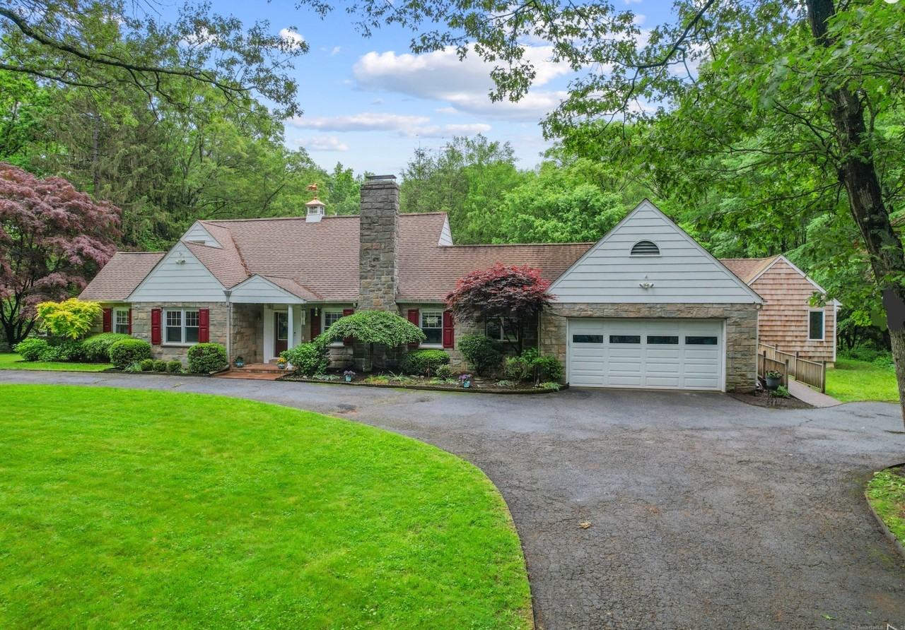 190 E Rocks Rd #NA - Photo 2 of 21