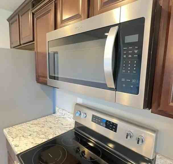 5423 Hammond Dr #NA - Photo 7 of 18