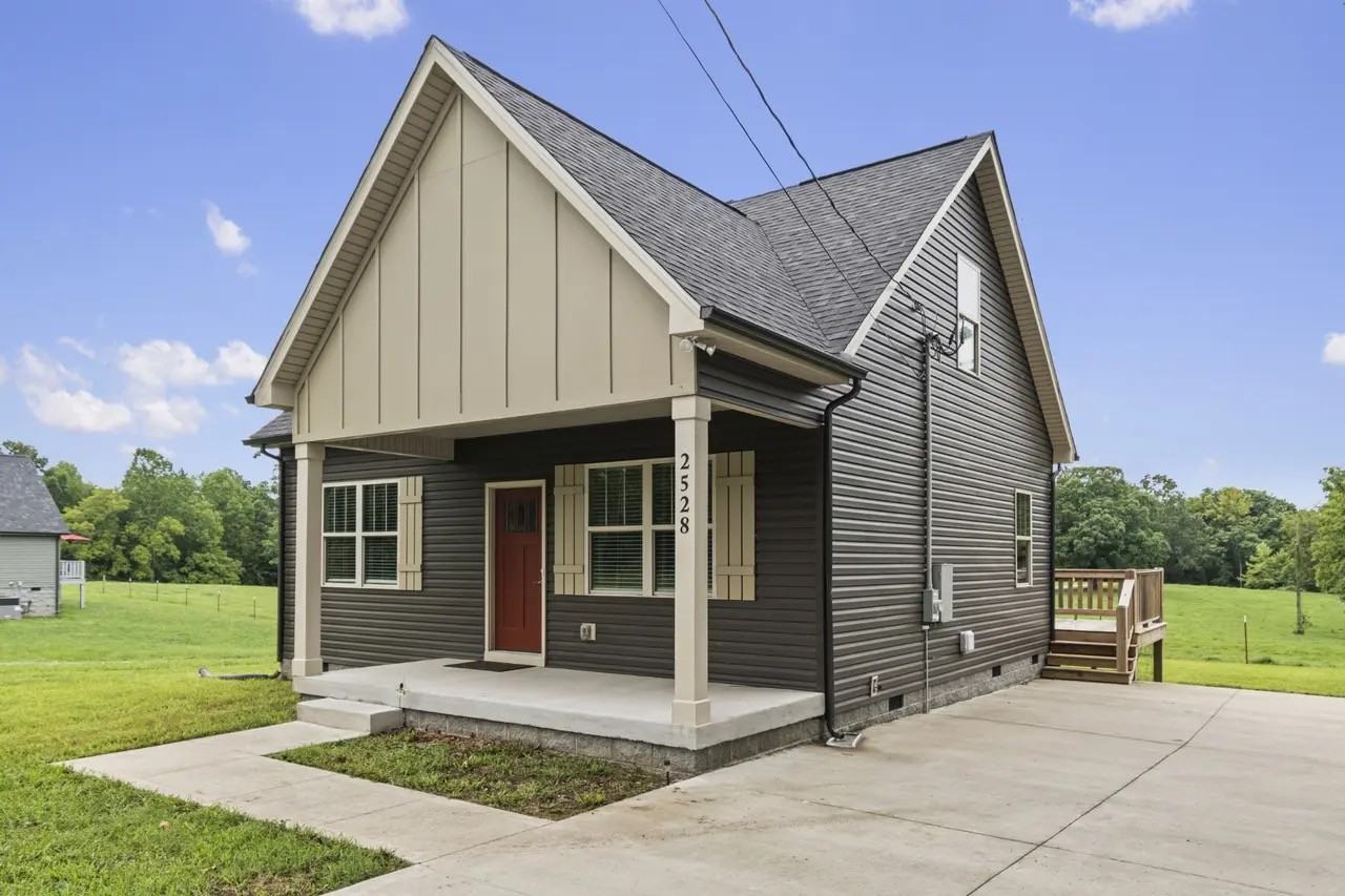 2528 Highway 47 E #NA - Photo 3 of 29