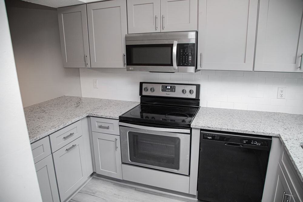 4320 Bona Ct - Photo 5 of 22