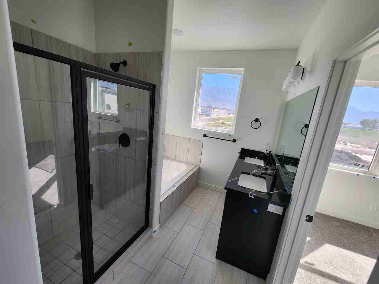 492 S 900 W - Photo 4 of 7