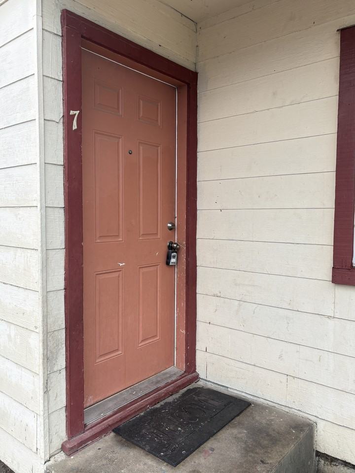 1032 South Avenue - 7-1044 #7-1044 - Photo 3 of 11