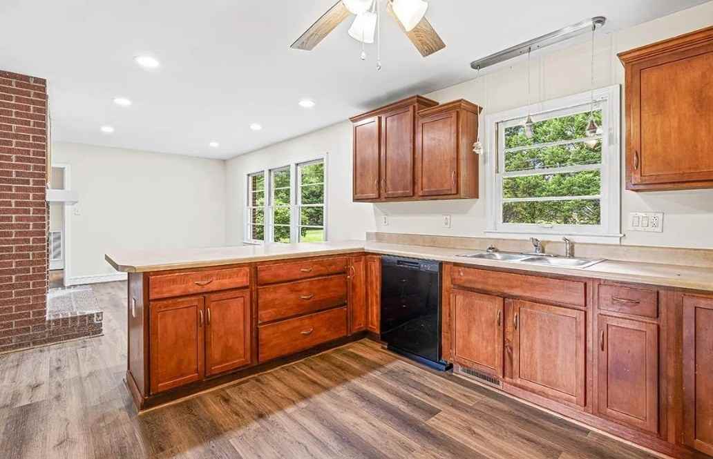 1516 Montague Avenue Ext #1 - Photo 3 of 10