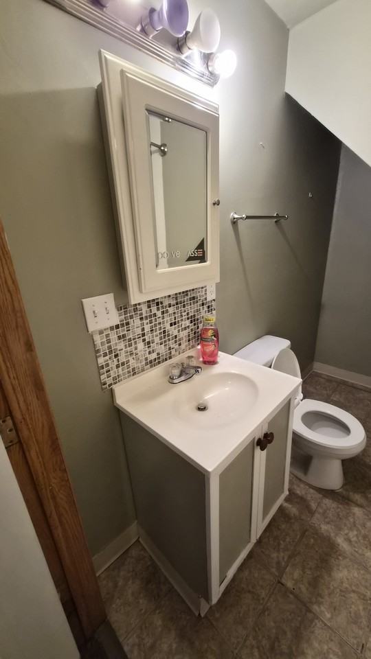 855 Detroit Ave #1 - Photo 5 of 9