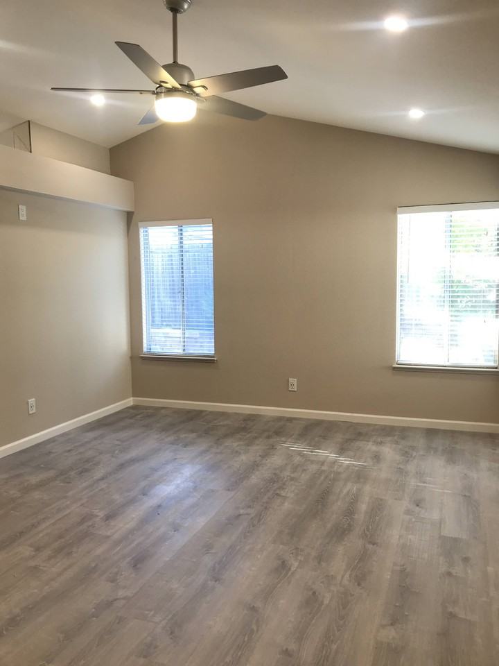 358 Aguilar Pl #A - Photo 5 of 10