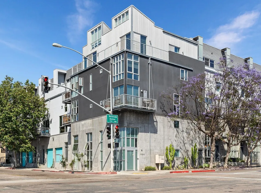 969 Sigsbee St #969 - Photo 4 of 37