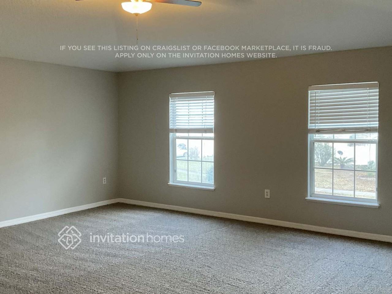 5519 Shady Pine St S - Photo 3 of 6