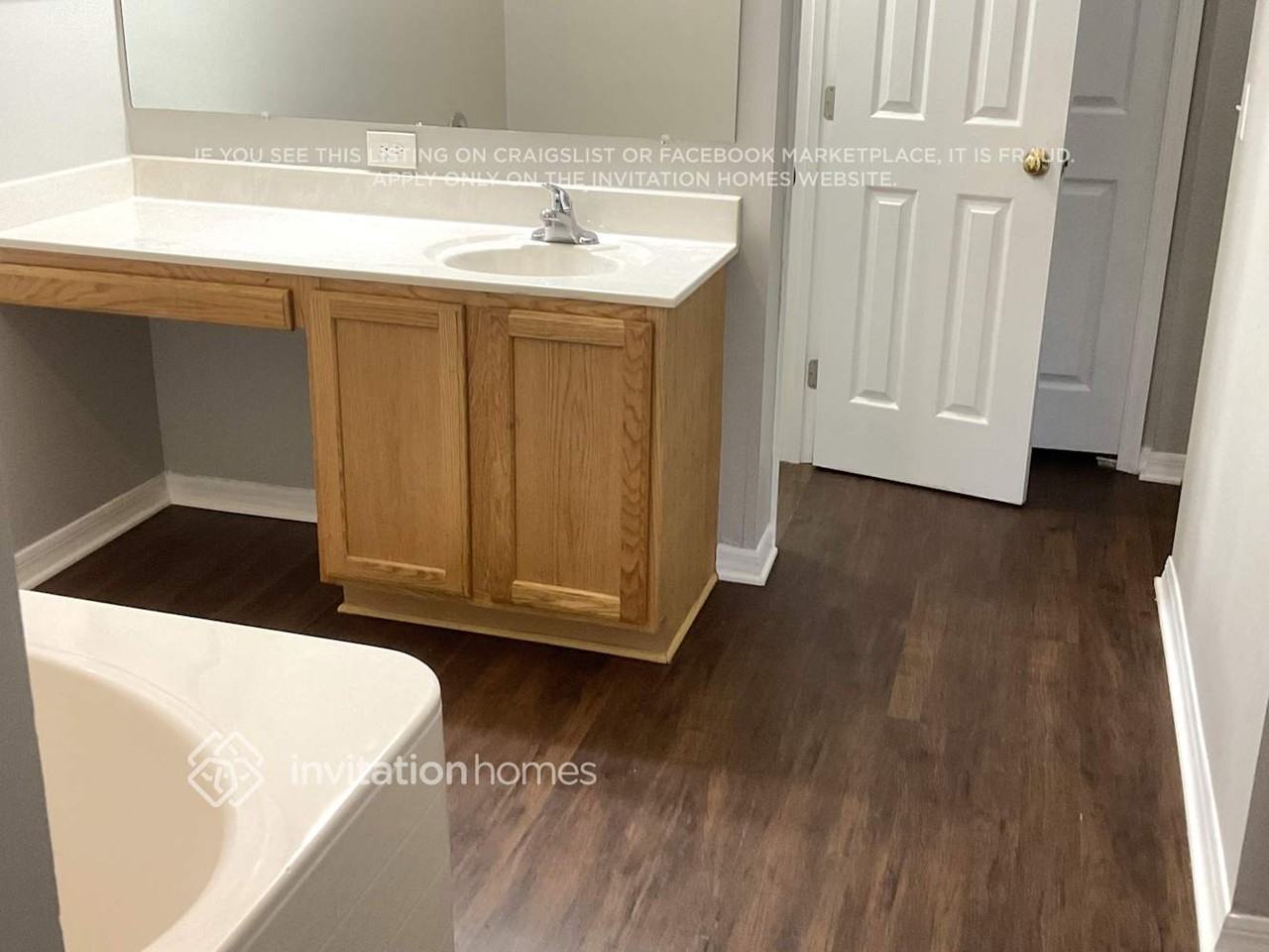 5519 Shady Pine St S - Photo 4 of 6