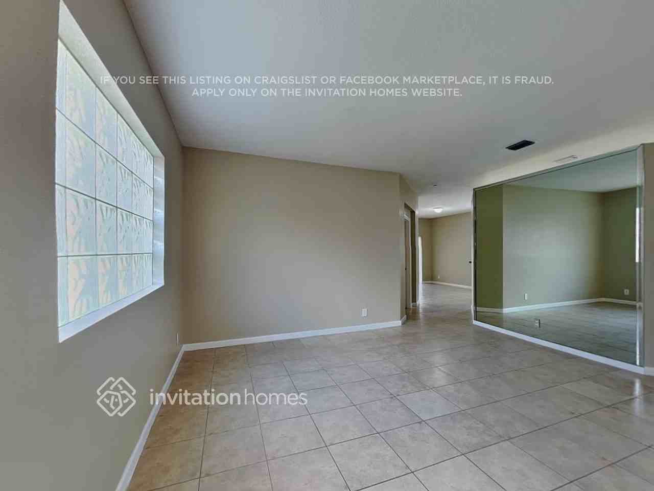 4961 Pelican St - Photo 3 of 18