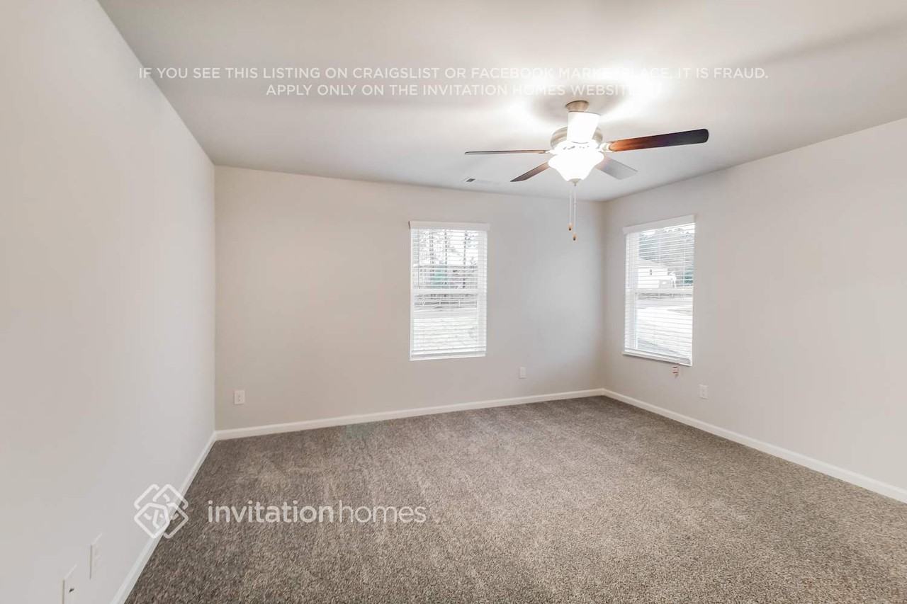 441 Amelia Ln - Photo 7 of 20