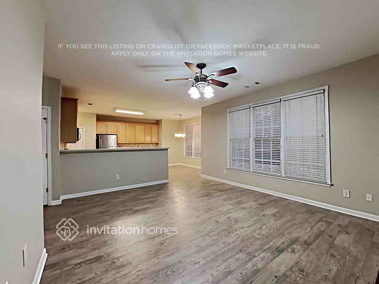 350 Hillside Manor Dr - Photo 4 of 20