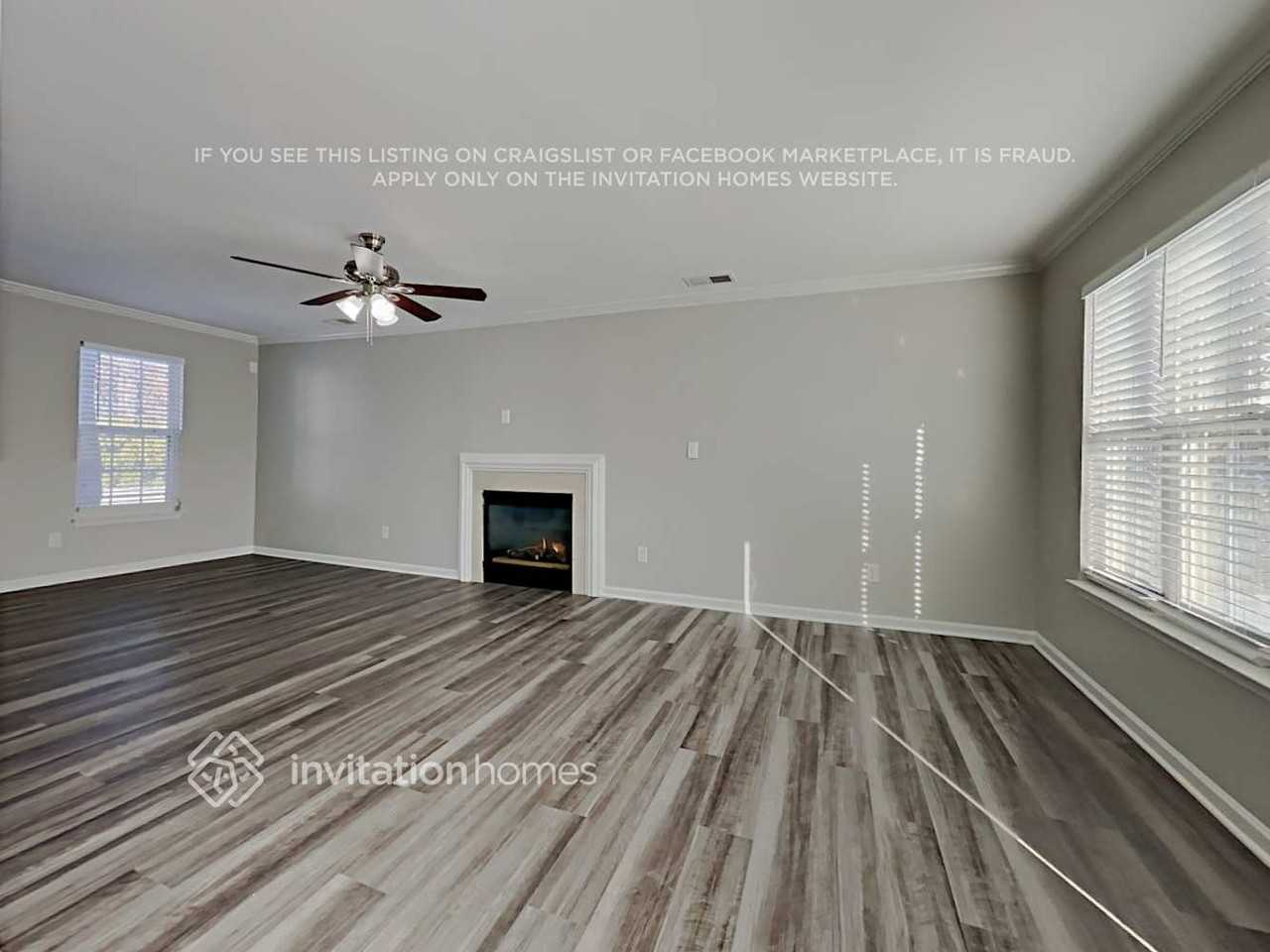 15160 Leslie Brook Rd - Photo 4 of 19