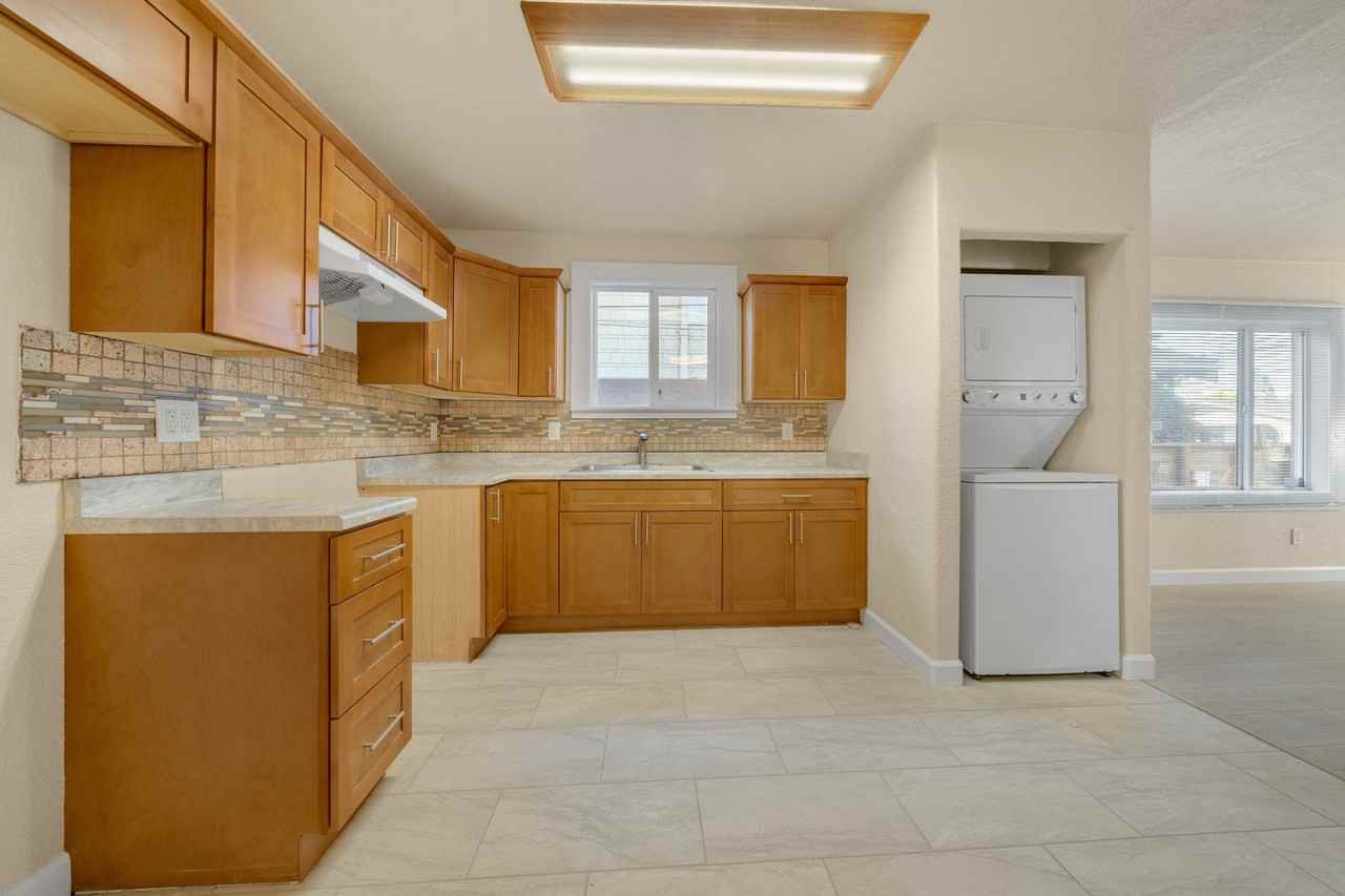 2020 Auseon Ave #1 - Photo 5 of 18