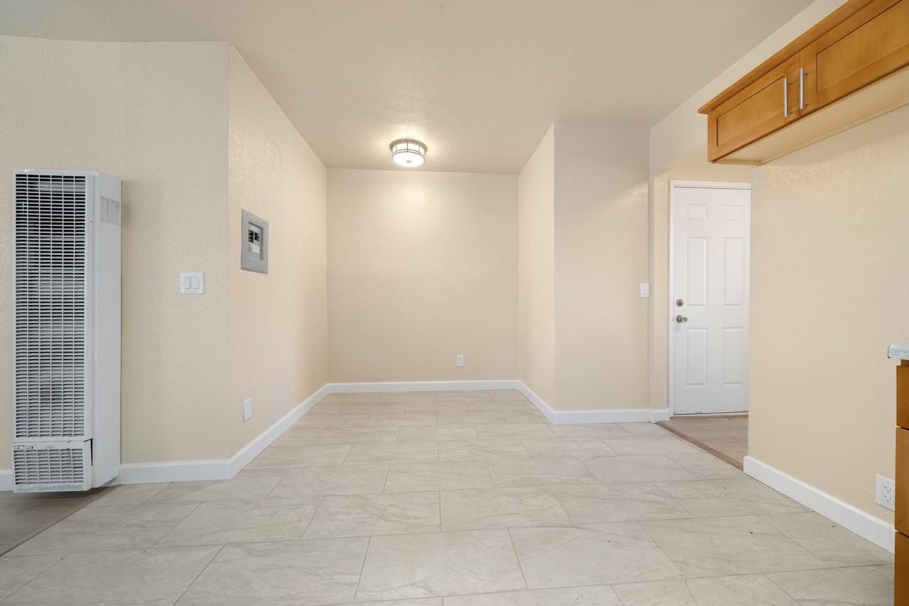 2020 Auseon Ave #1 - Photo 7 of 18