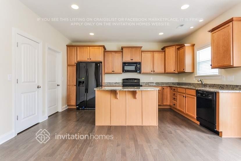 91 Flowers Crest Way - Photo 6 of 19