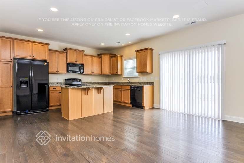 91 Flowers Crest Way - Photo 7 of 19