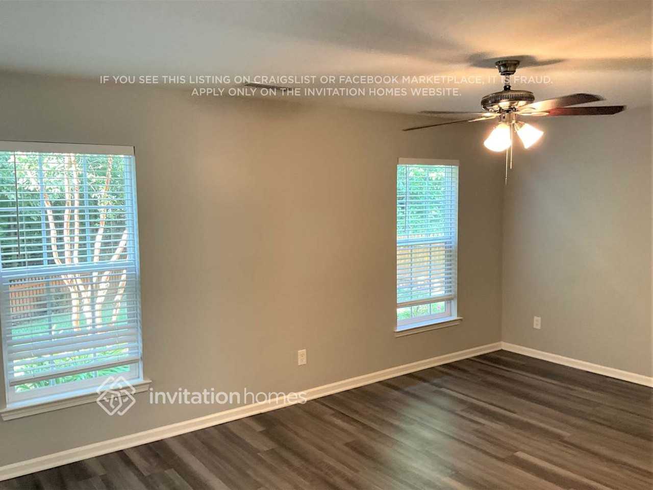 196 Markham Dr - Photo 7 of 15