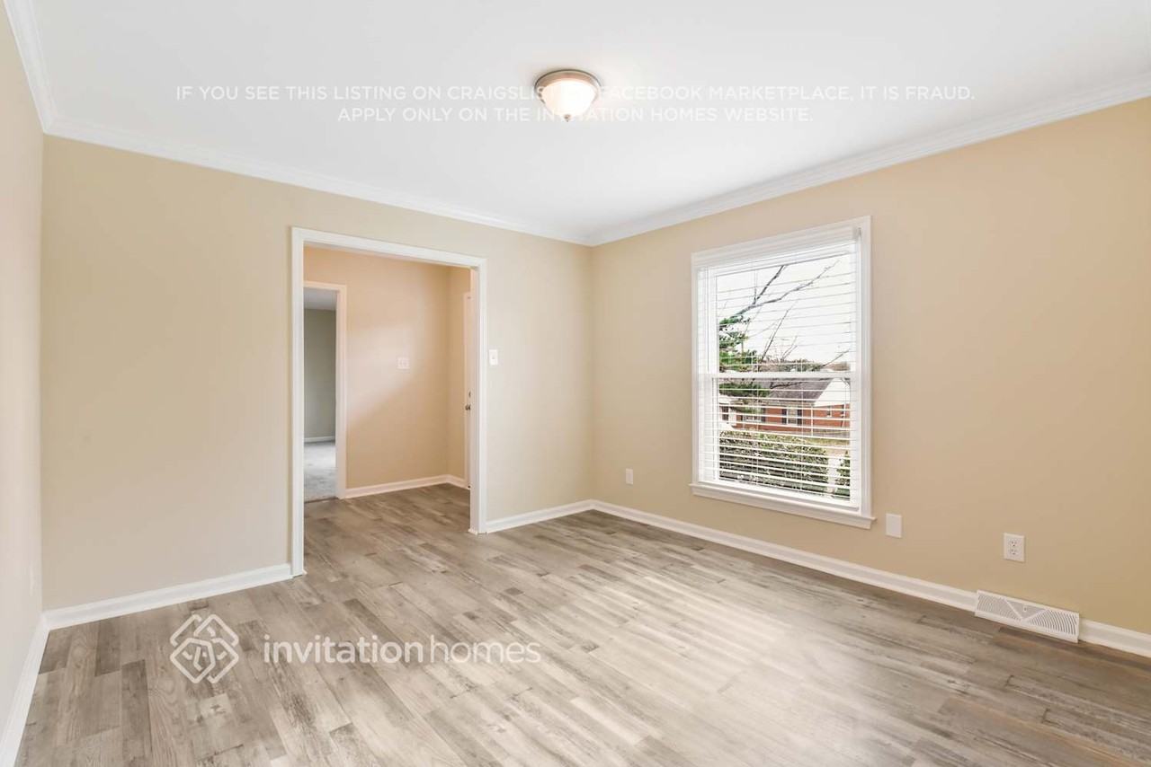 7311 Riding Trail Rd - Photo 5 of 28