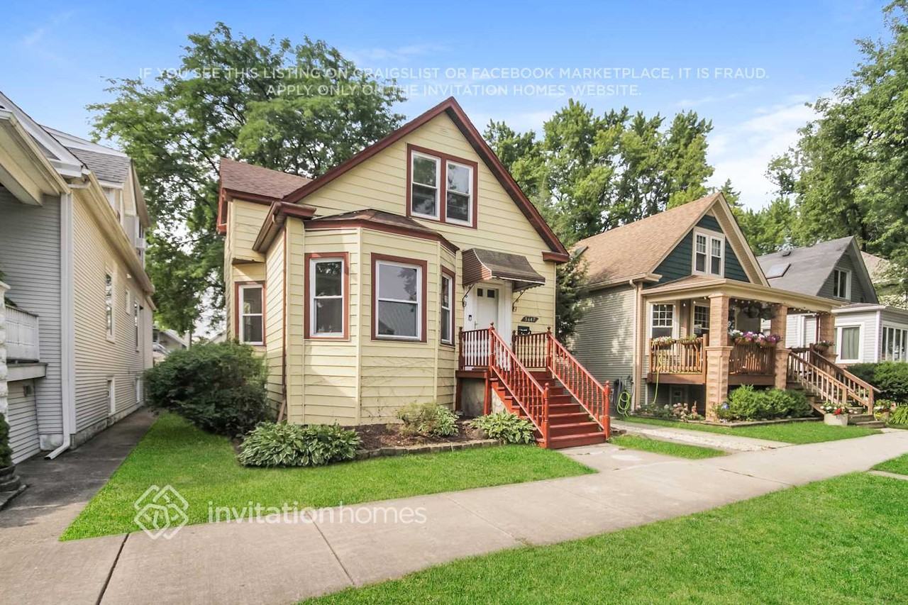 5647 W Berenice Ave - Photo 5 of 19