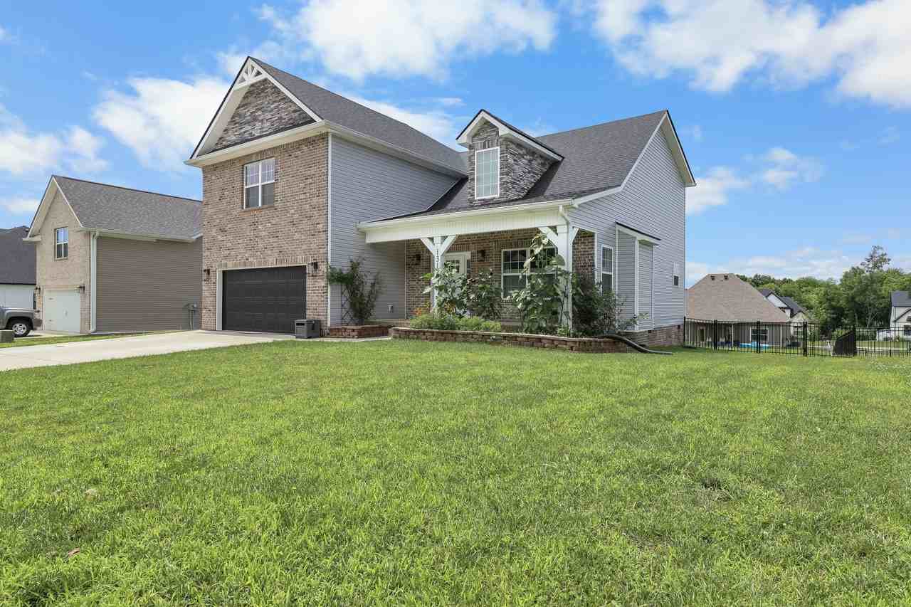 1314 Highgrove Ln #1 - Photo 2 of 32