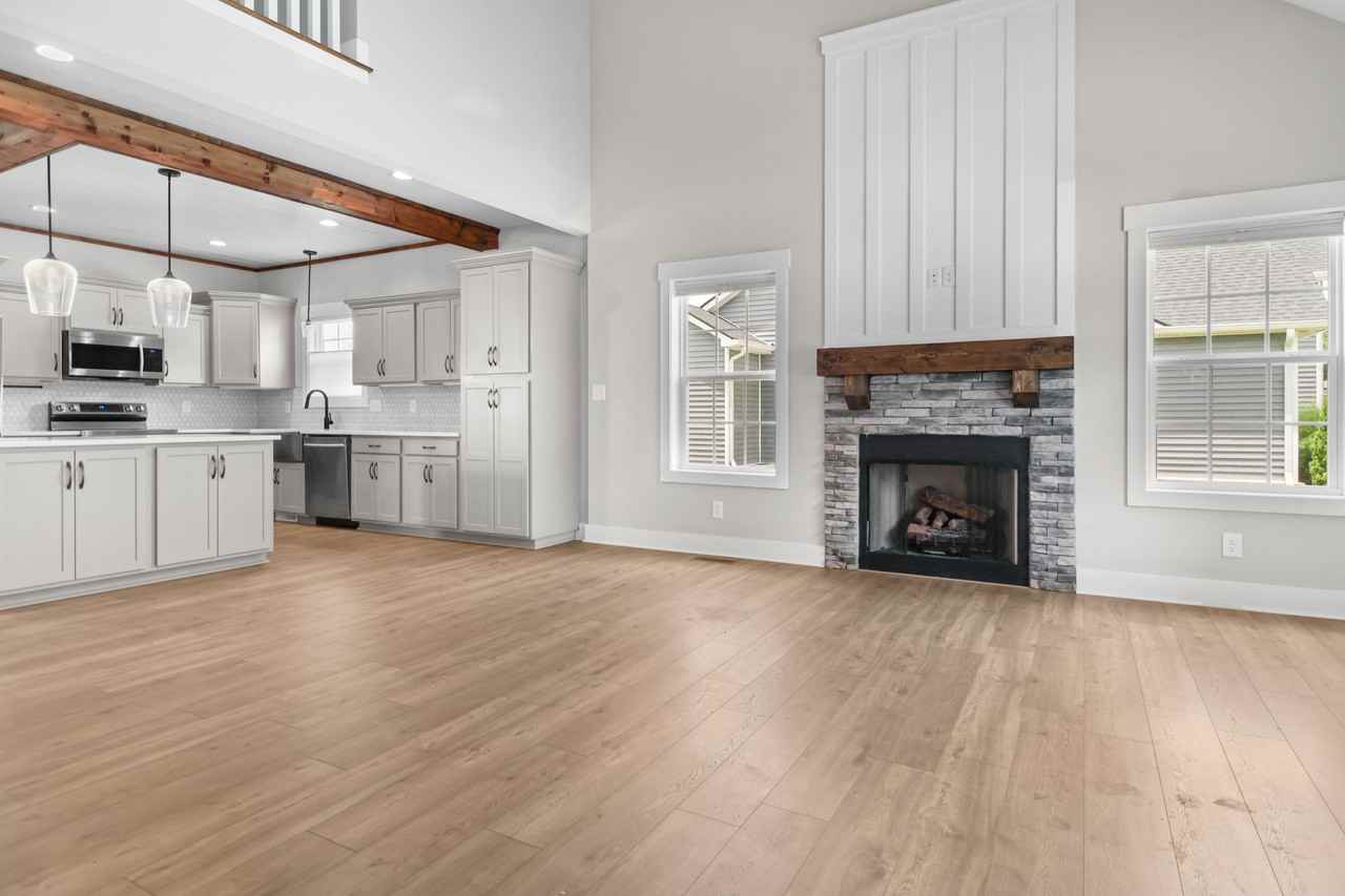 1314 Highgrove Ln #1 - Photo 5 of 32