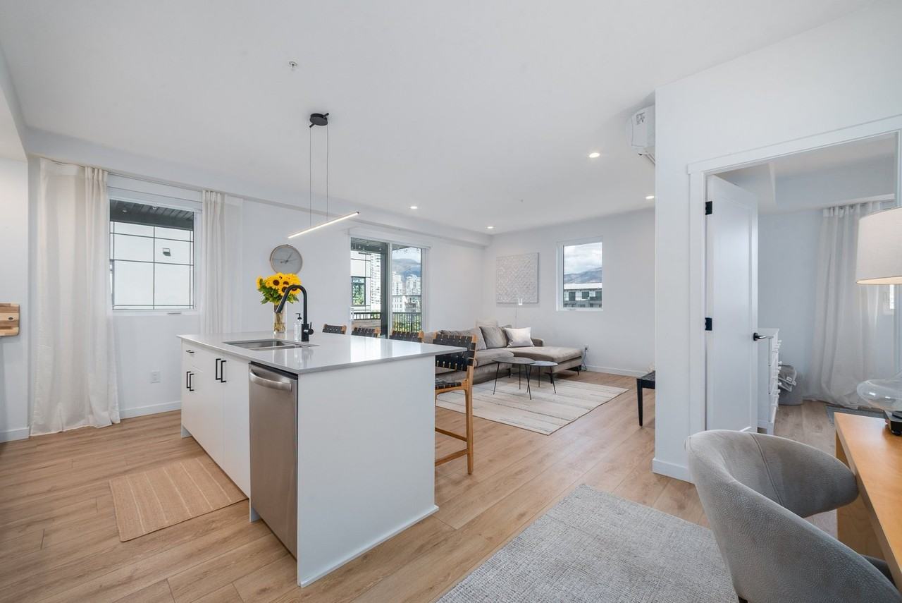 660 Cawston Ave - Photo 6 of 39