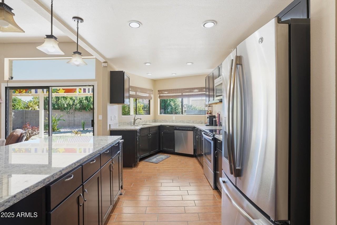 5713 E Nisbet Rd - Photo 7 of 14