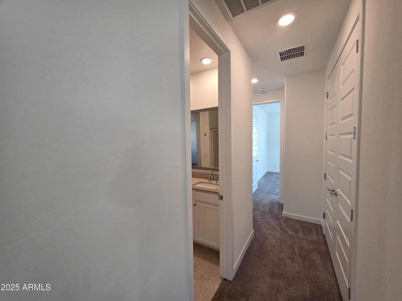 319 W Pinnacle Ridge Dr - Photo 6 of 25