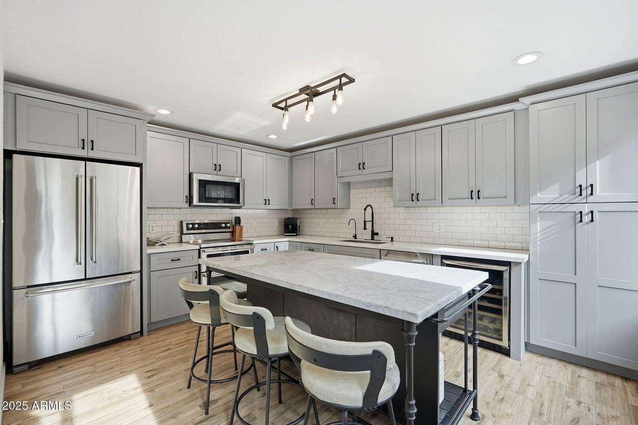 4925 N 73rd St Apt 1 #1 - Photo 5 of 20