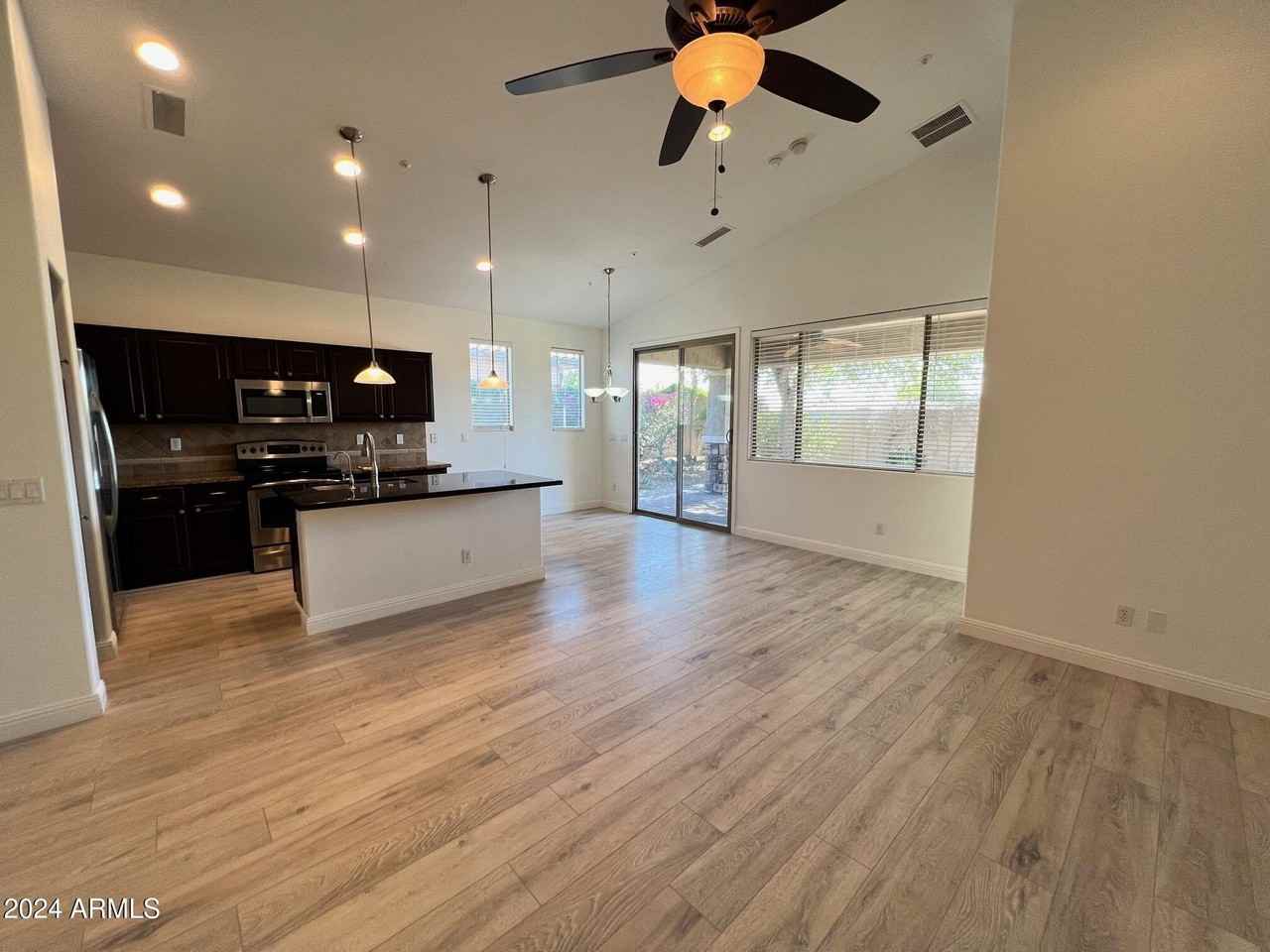 11985 W Ashby Dr - Photo 4 of 50