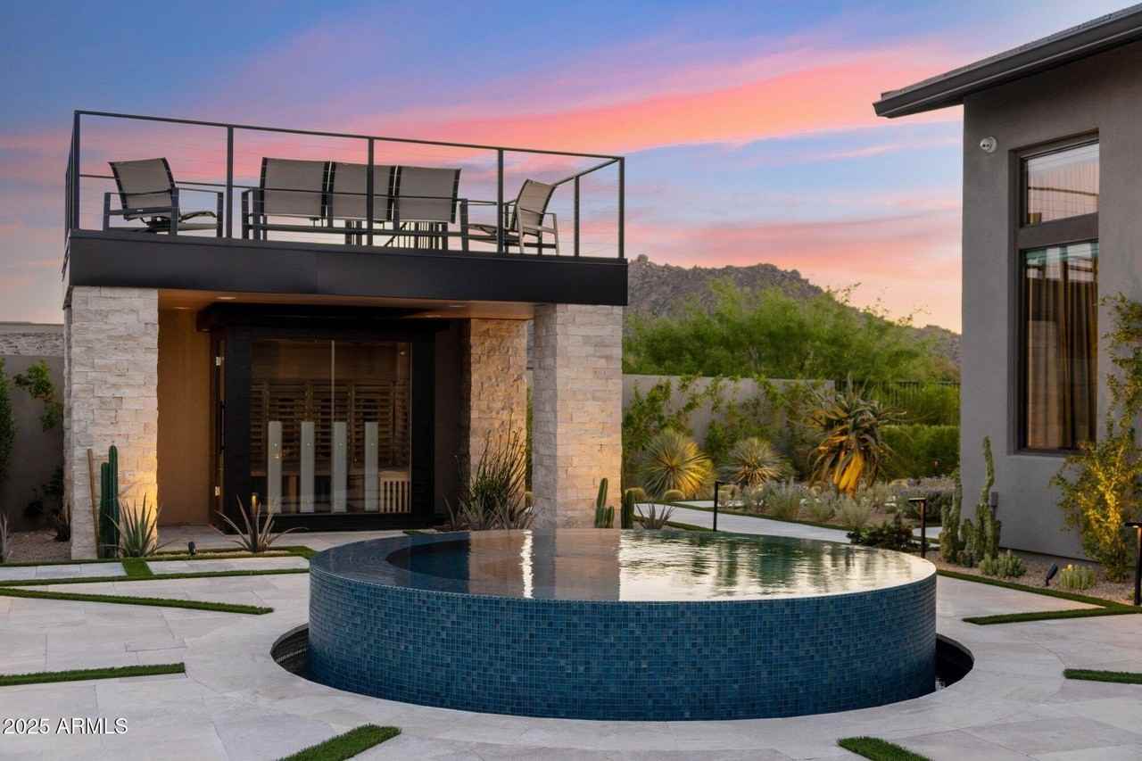 11865 E Redbird Rd - Photo 4 of 50